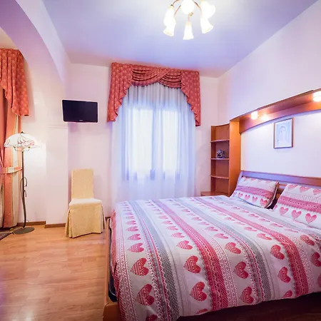 מלון Ristorante Fabrizio